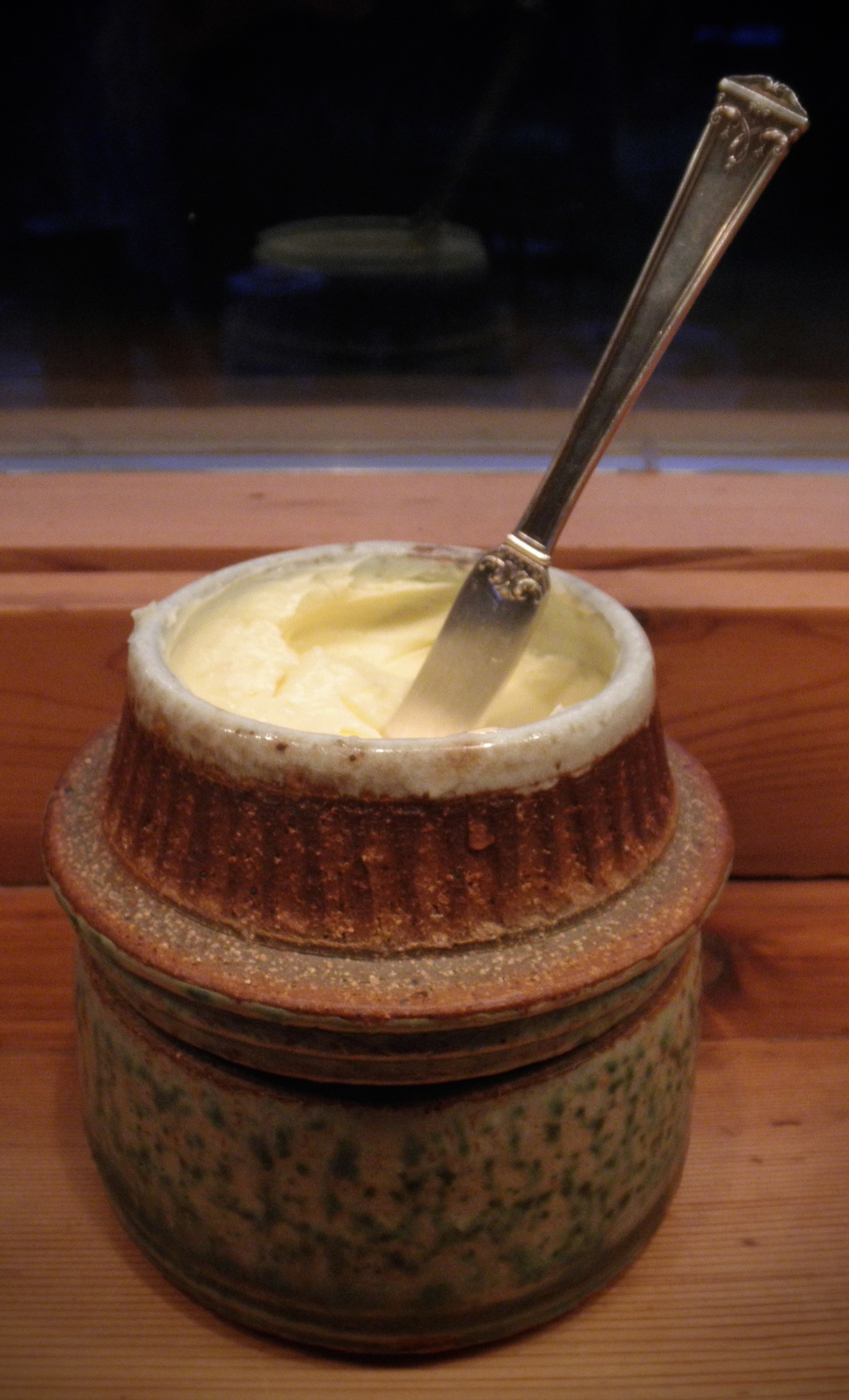 The inverted top of the Bowen Butterbell keeps soft butter perpetually ready for you!